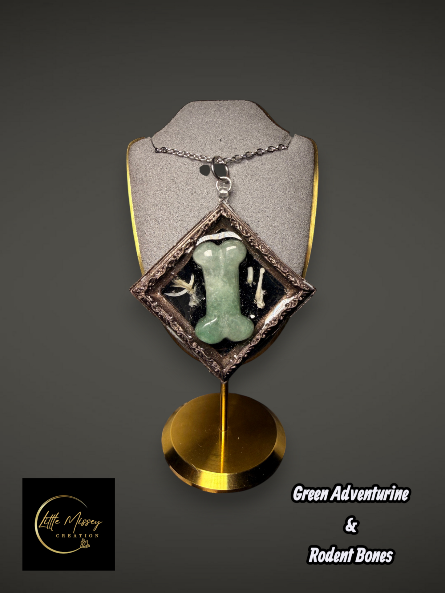 Pendentif cadre